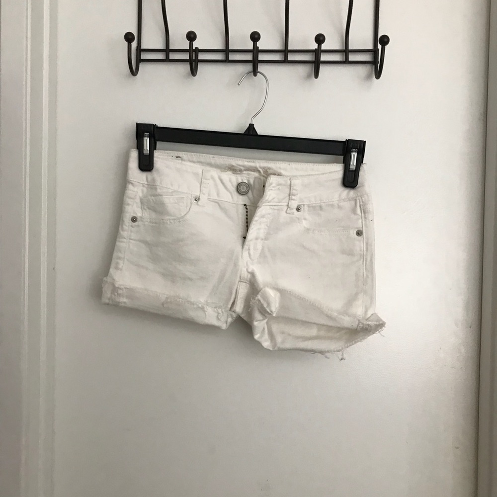 White American Eagle Shorts